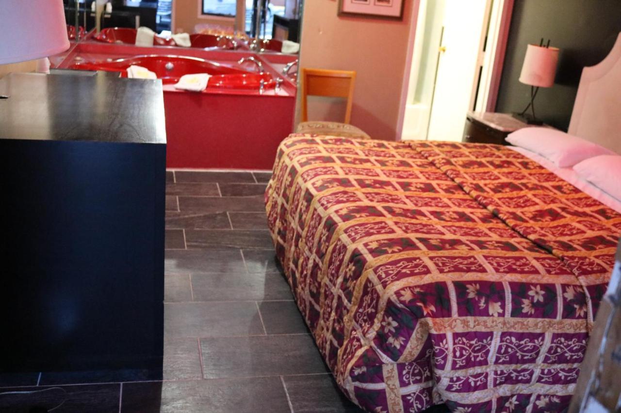 אוק לון Miami Inn & Suites מראה חיצוני תמונה
